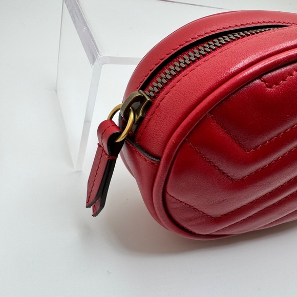 Gucci Marmont Oval Belt Bag Interlocking GG Quilted Leather Red Small 75 cm - Picture 9 of 16